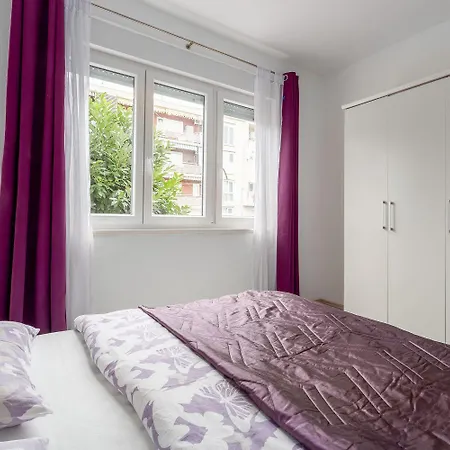 Apartman Modernes Nur 300 Meter Zum Mit Terrasse, Privatparkplatz, Wifi Poreč
